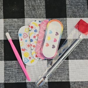 Cuticle tools & nail files